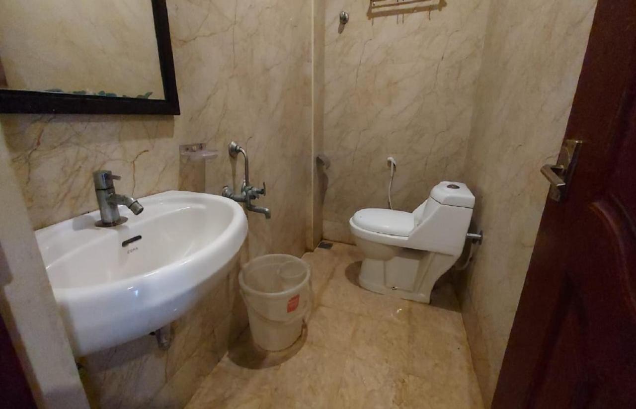 Royal Grand Bed & Breakfast Tambaram Dış mekan fotoğraf