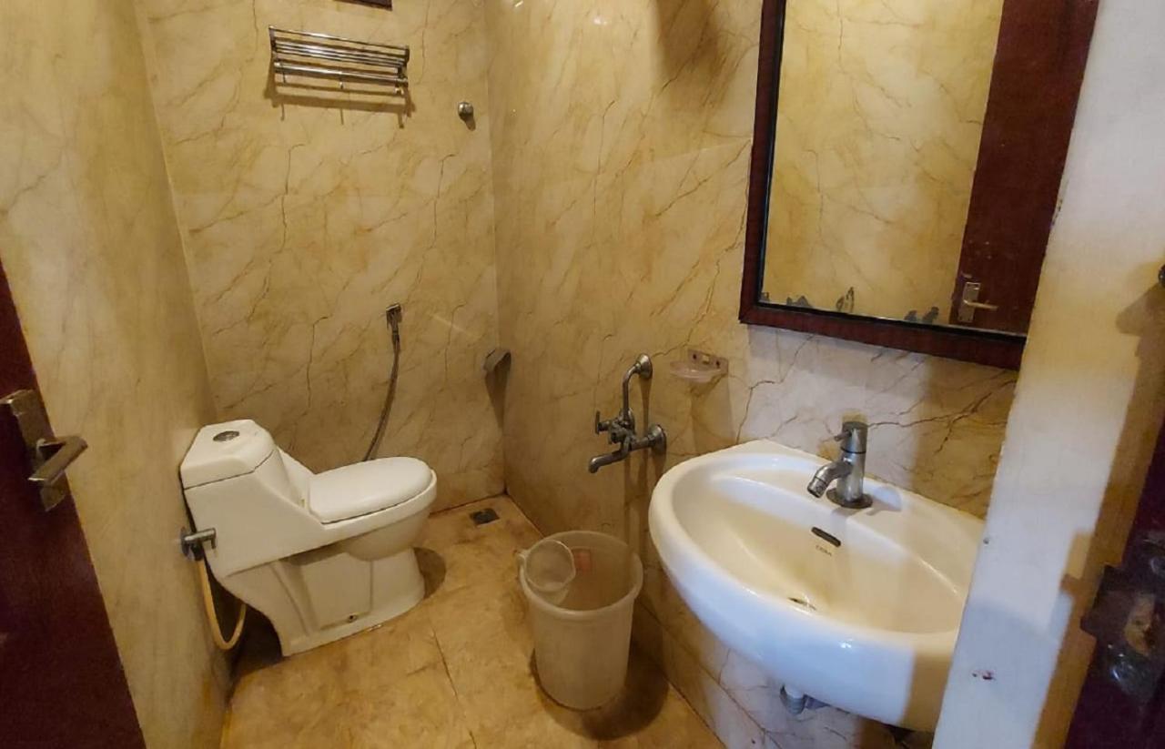 Royal Grand Bed & Breakfast Tambaram Dış mekan fotoğraf